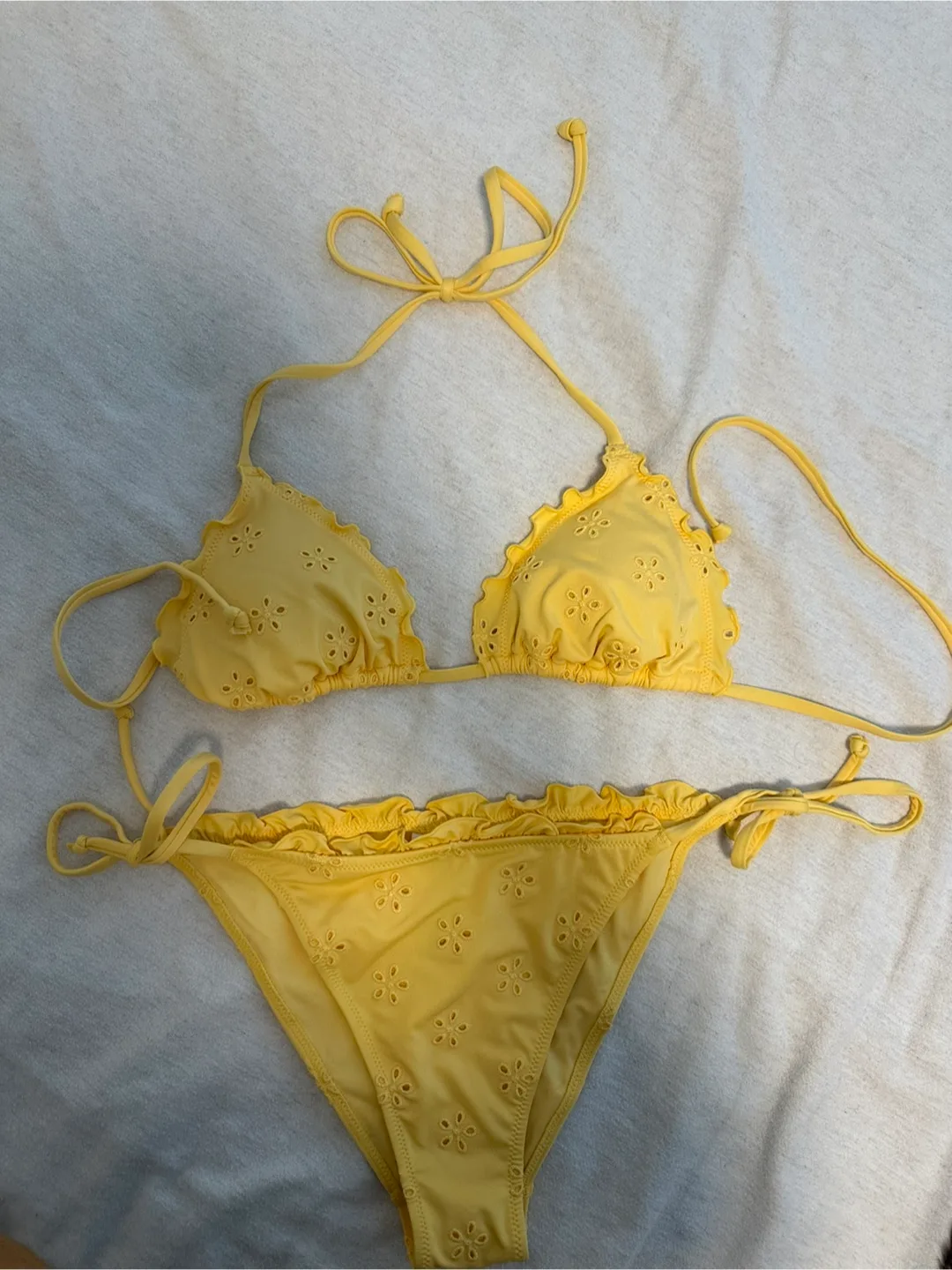 Never worn h&m bikinis thumbnail