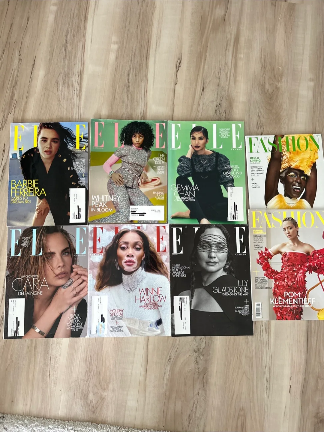 Free ELLE Canada/Fashion Magazines thumbnail