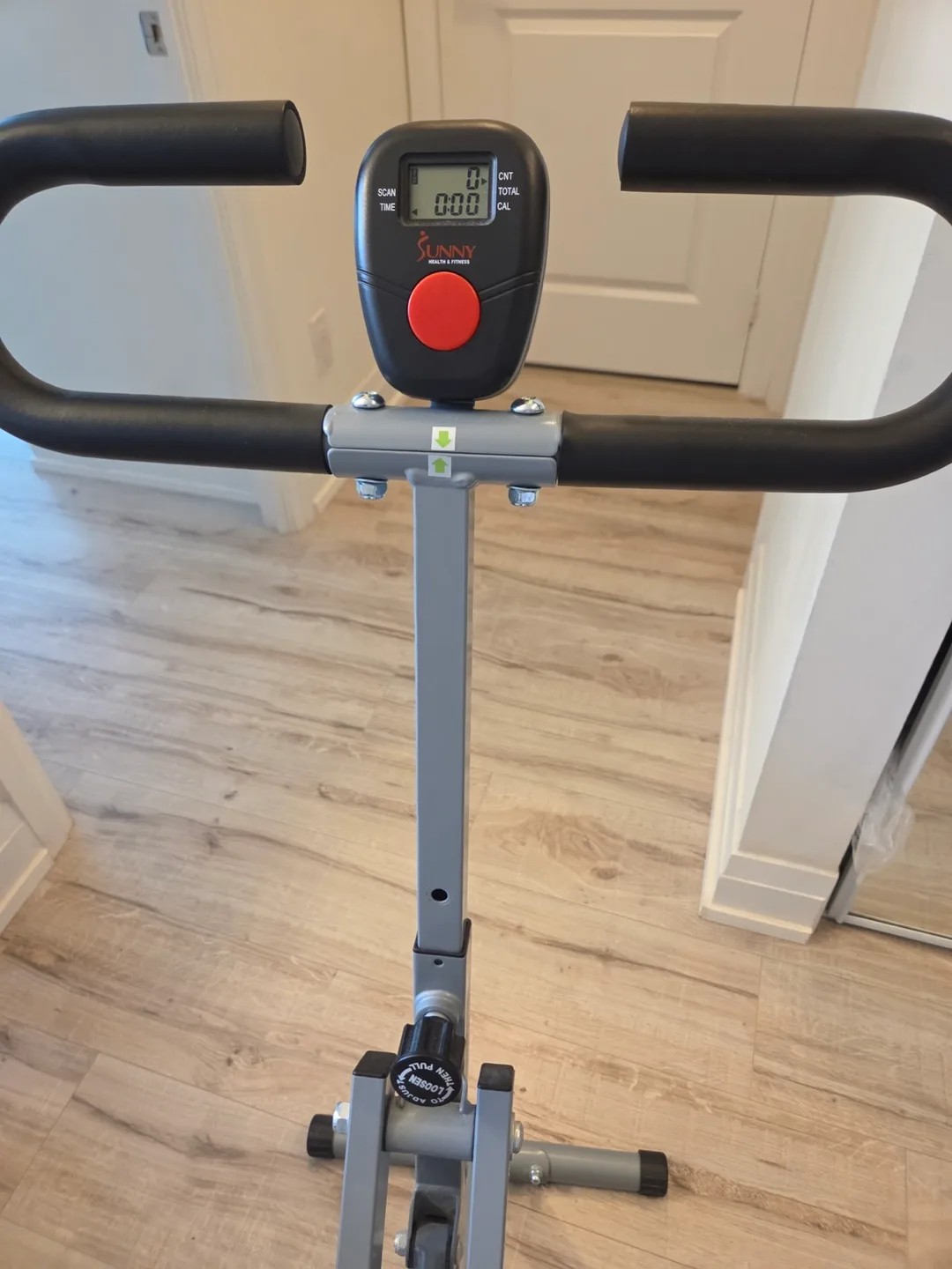 Sunny Health & Fitness Squat Assist Row-N-Ride Trainer image indicator(4)