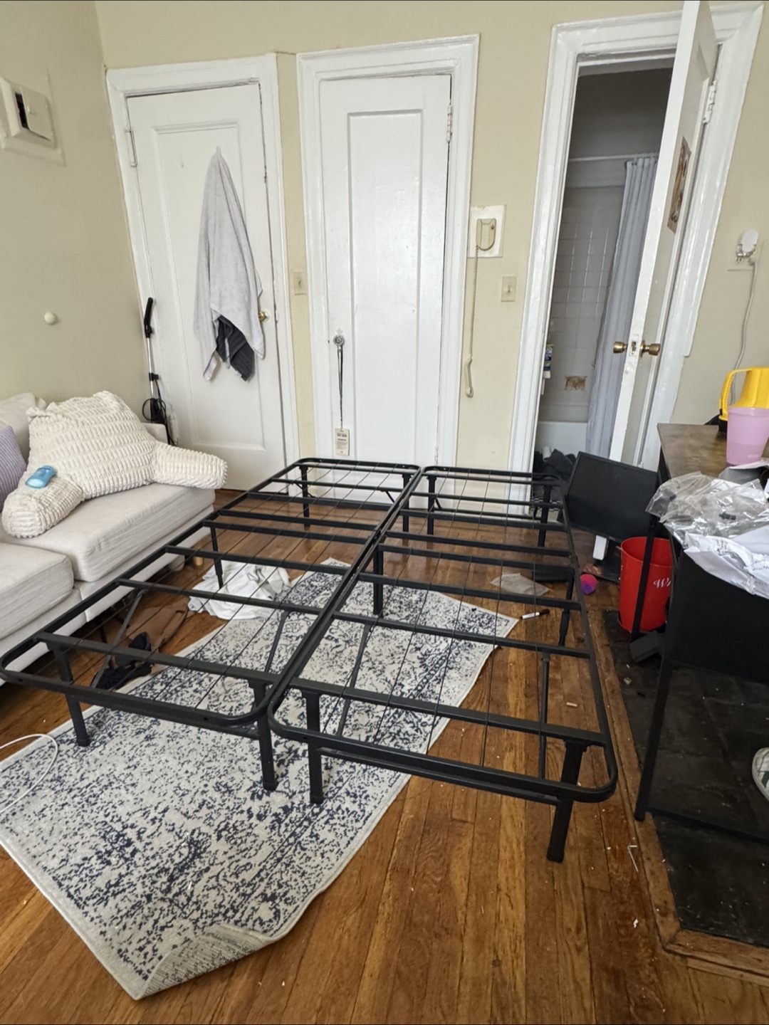 Metal Bed Frame - photo 5