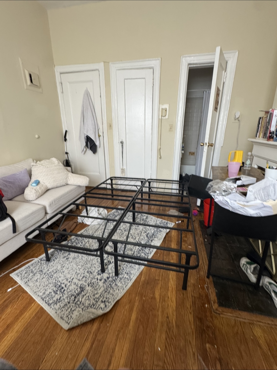 Metal Bed Frame - photo 4