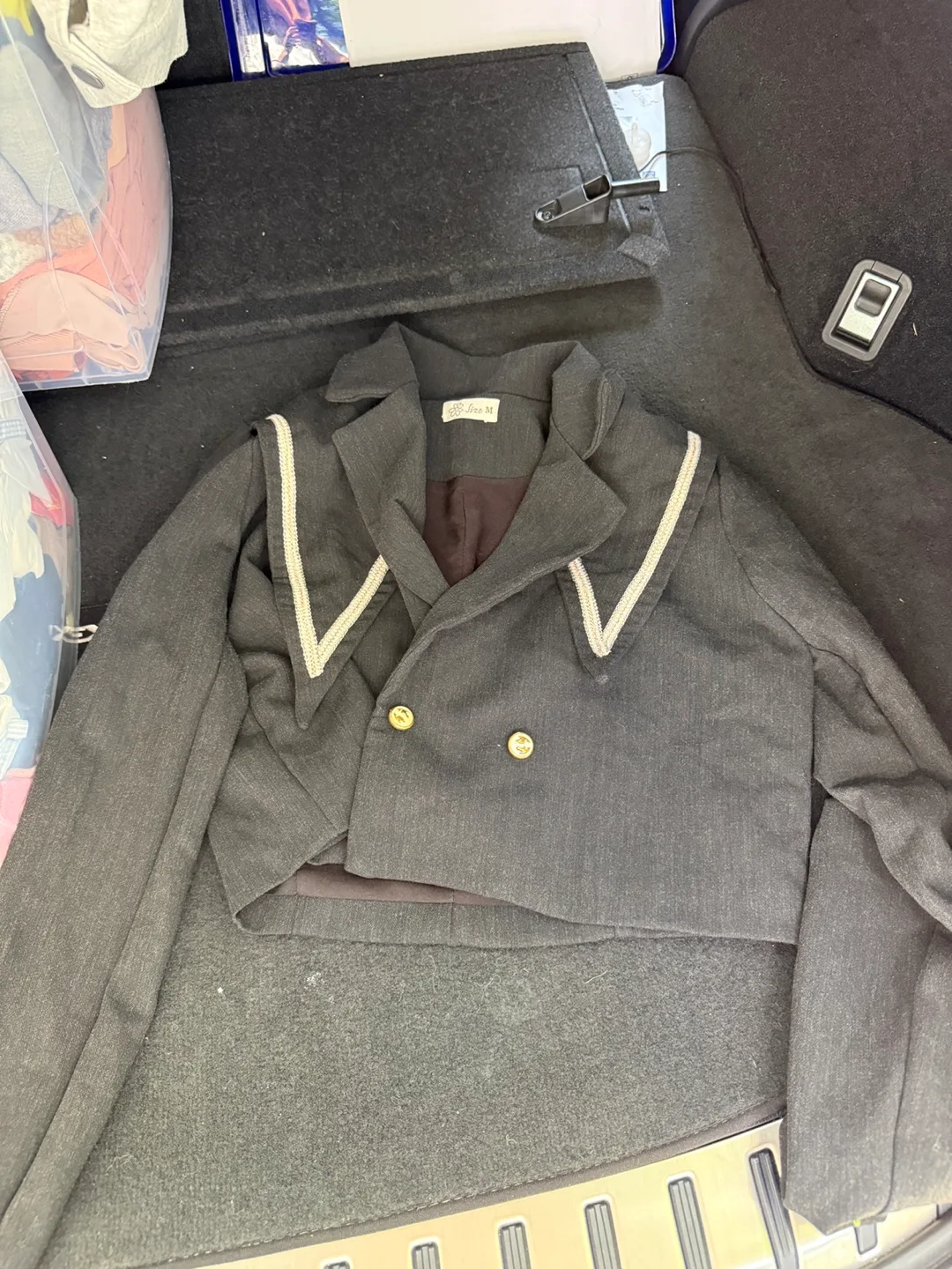 Black Grey cropped blazer - size M thumbnail
