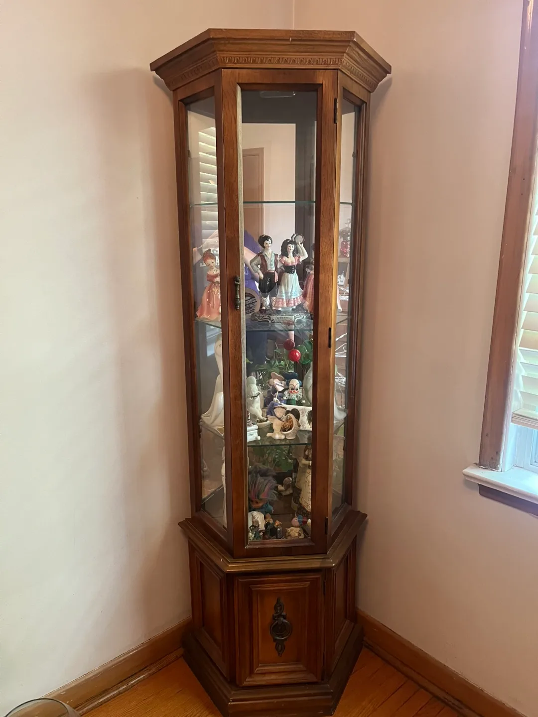 Wooden Cabinet thumbnail