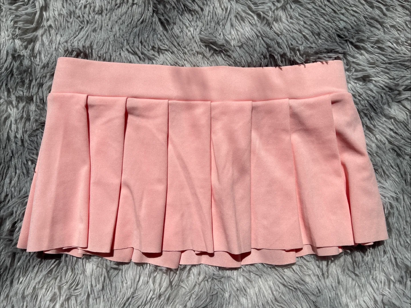 Pink Pleated Skirt - M-L 🇨🇦 thumbnail