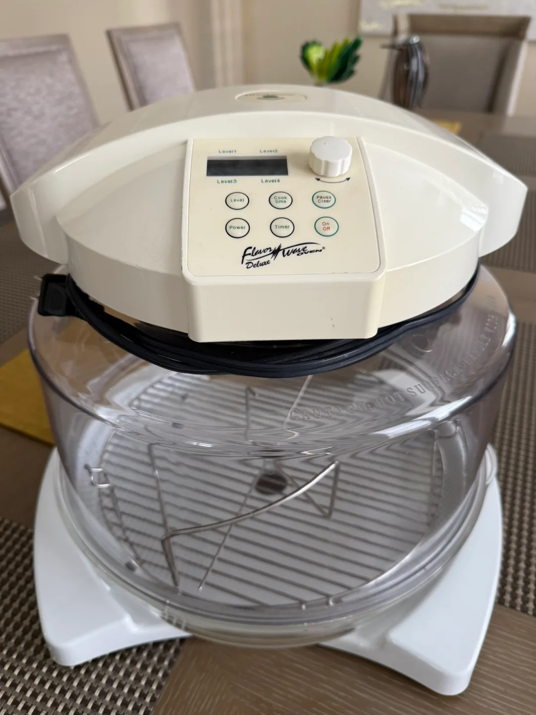 Thane Housewares Flavor Wave Deluxe Convection Oven thumbnail
