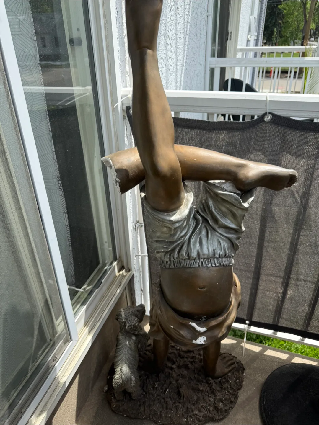 Damaged Statue for Repair or Repurpose have leg image indicator(2)