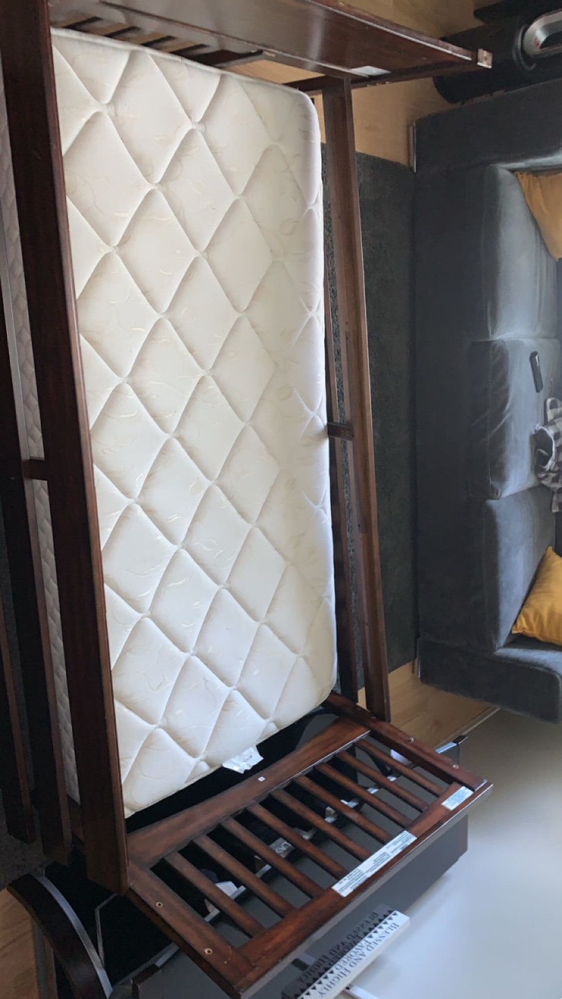Single bed and mattress - photo 3