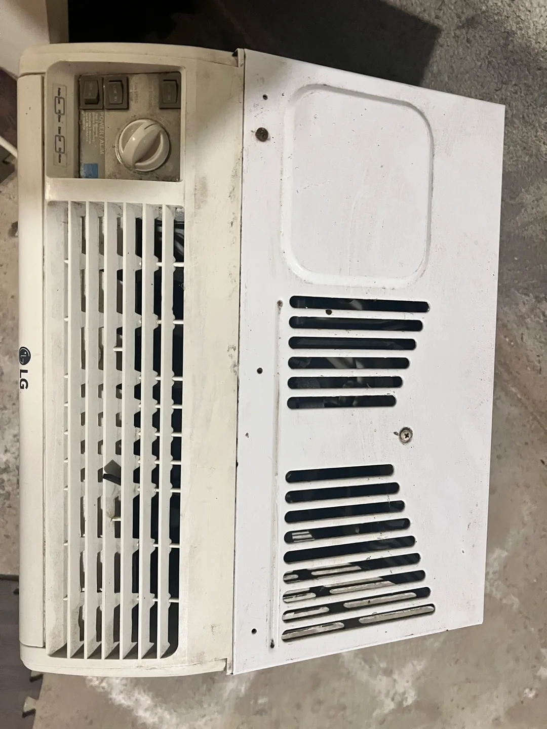 LG Window Air Conditioner thumbnail