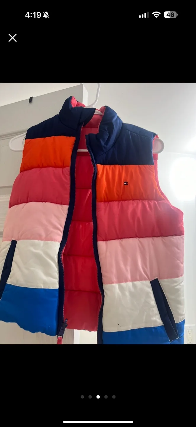 Both Tommy Hilfiger & Calvin Klein Reversible Vest - Size M image indicator(3)
