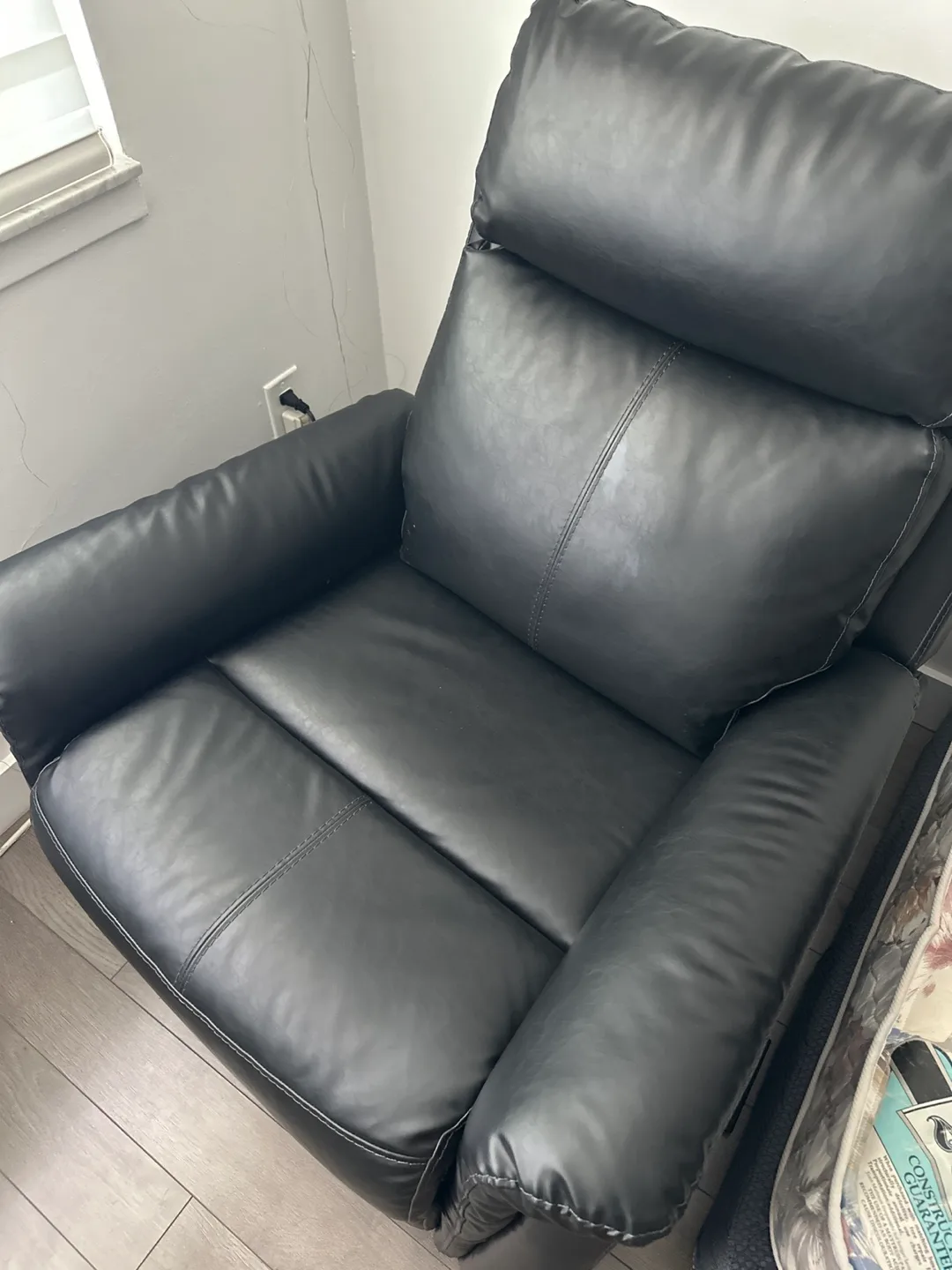 Black Leather Recliner Chair thumbnail