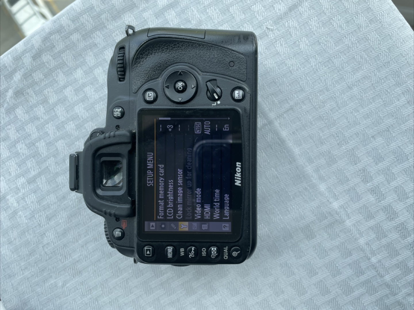 Nikon D90 DSLR Camera with Accessories - photo 5