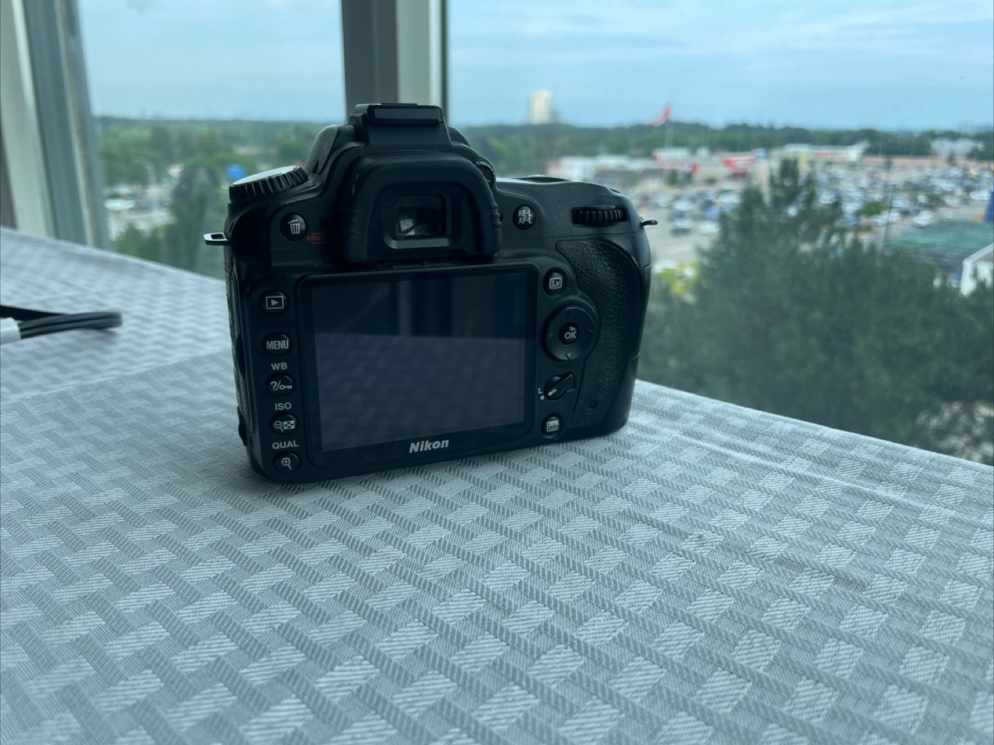 Nikon D90 DSLR Camera with Accessories - photo 3