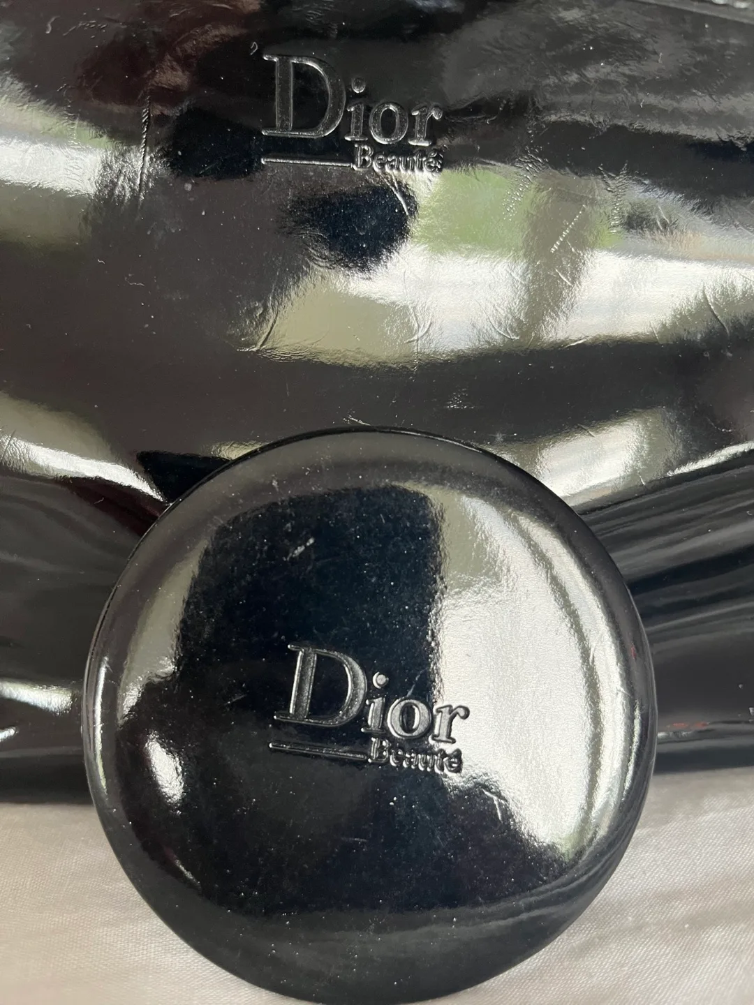 Dior Beaute Black Cosmetic Pouch with Mirror image indicator(5)