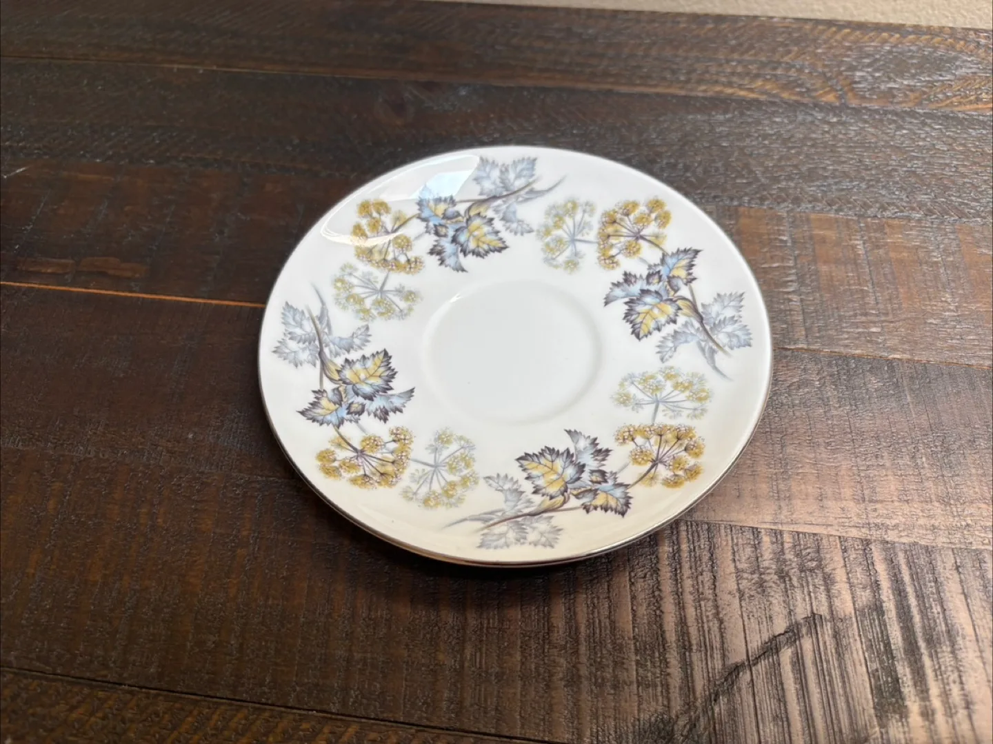 Coalport Royal Vale Saucers image indicator(3)