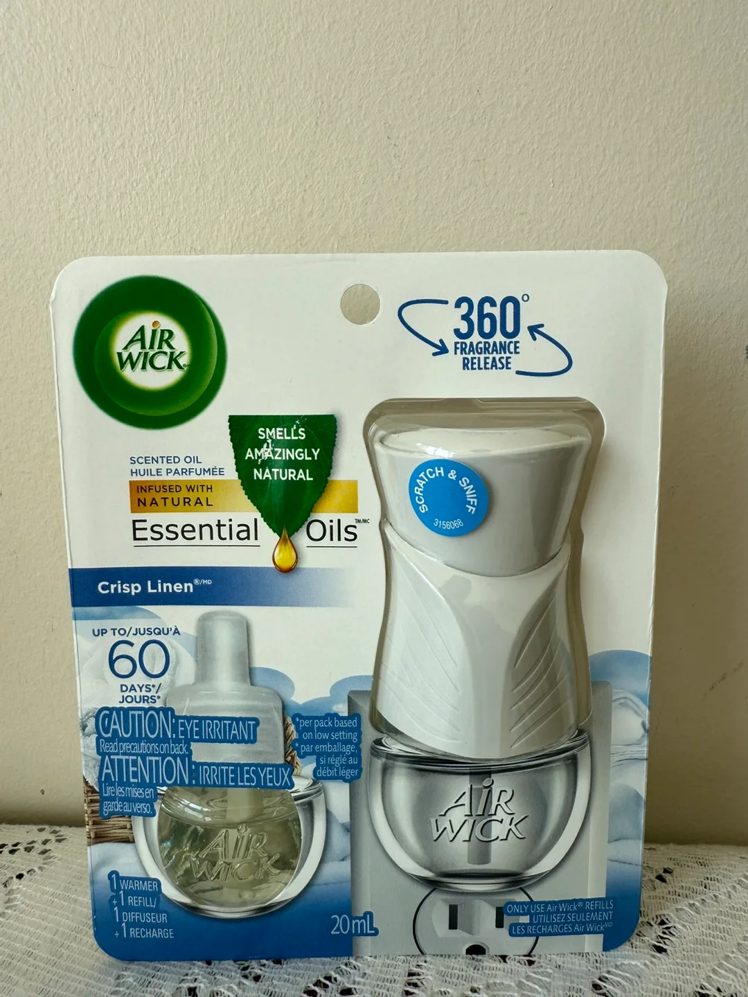 AIR WICK Essential Oils Crisp Linen Warmer + Refill thumbnail