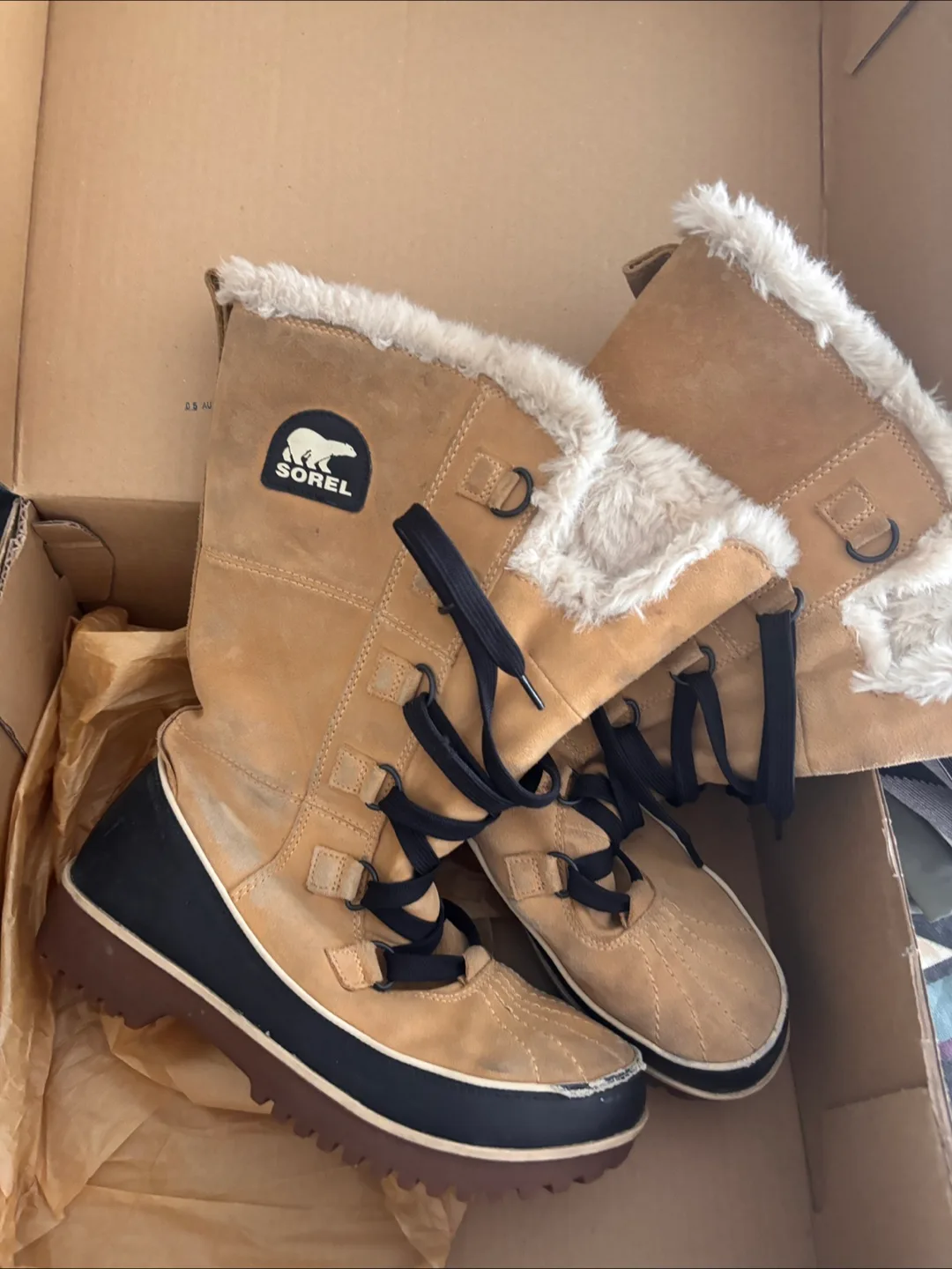 Sorel Tofino II Tan Winter Boots thumbnail