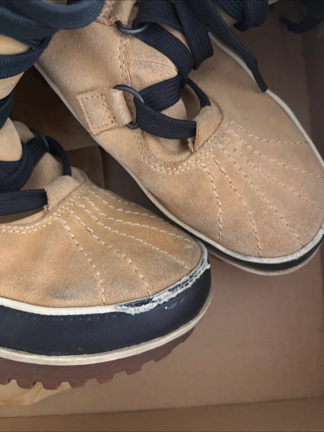 Sorel Tofino II Tan Winter Boots image indicator(8)