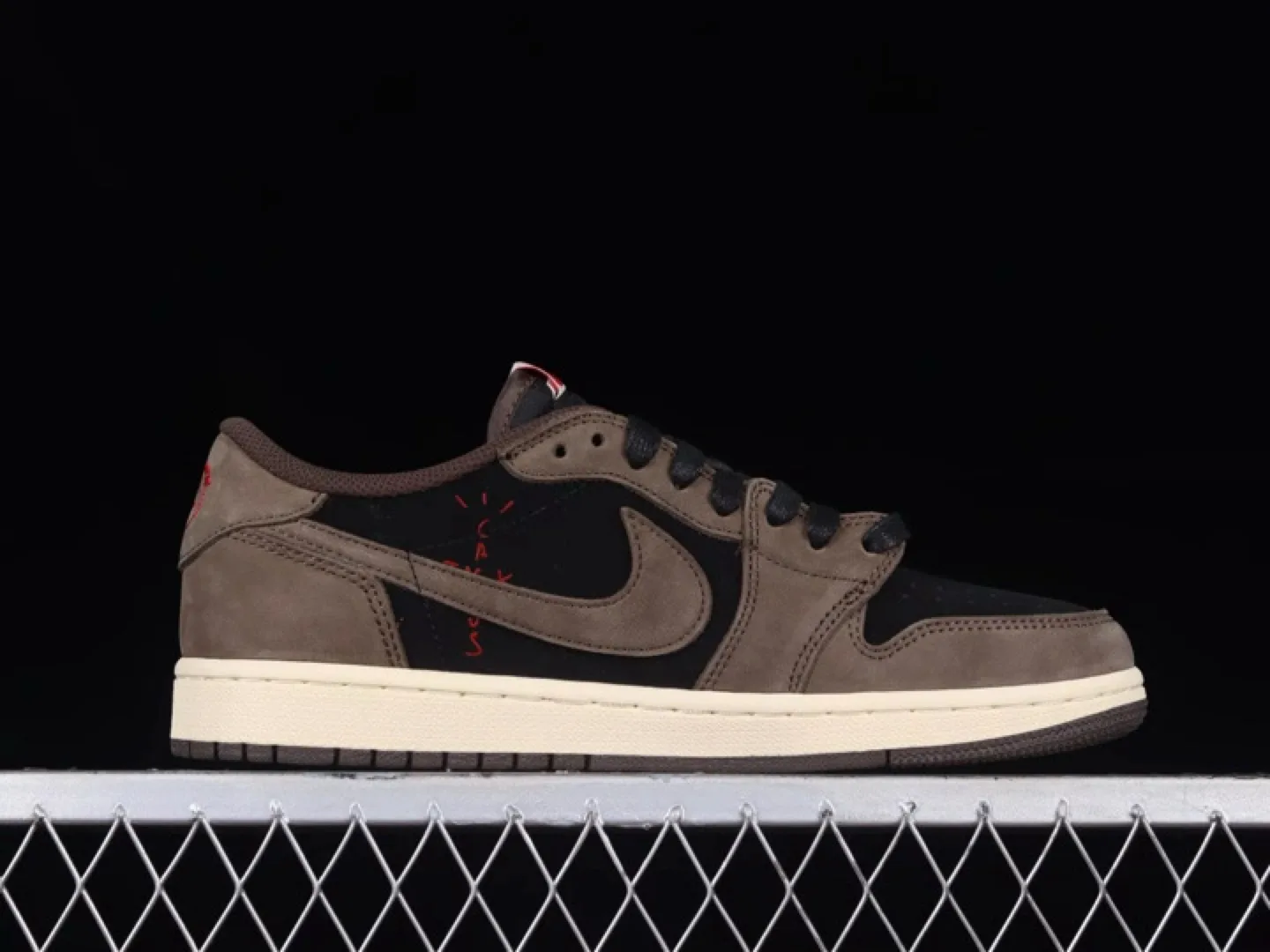 Nike Air Jordan 1 Low Travis Scott image indicator(2)