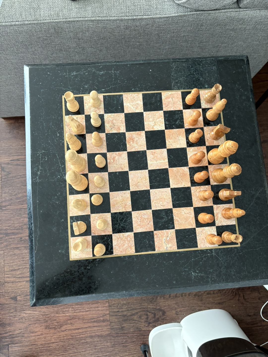 Chess Table with Metal Legs - photo 3
