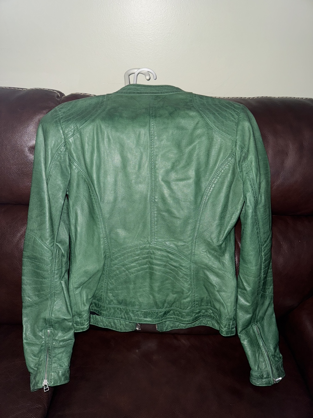 Danier Leather Jacket - photo 3