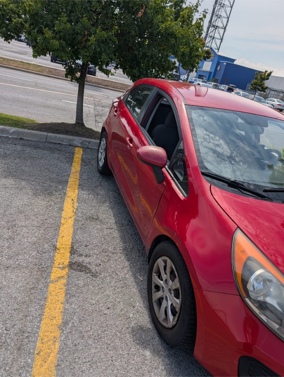 Red Kia Rio