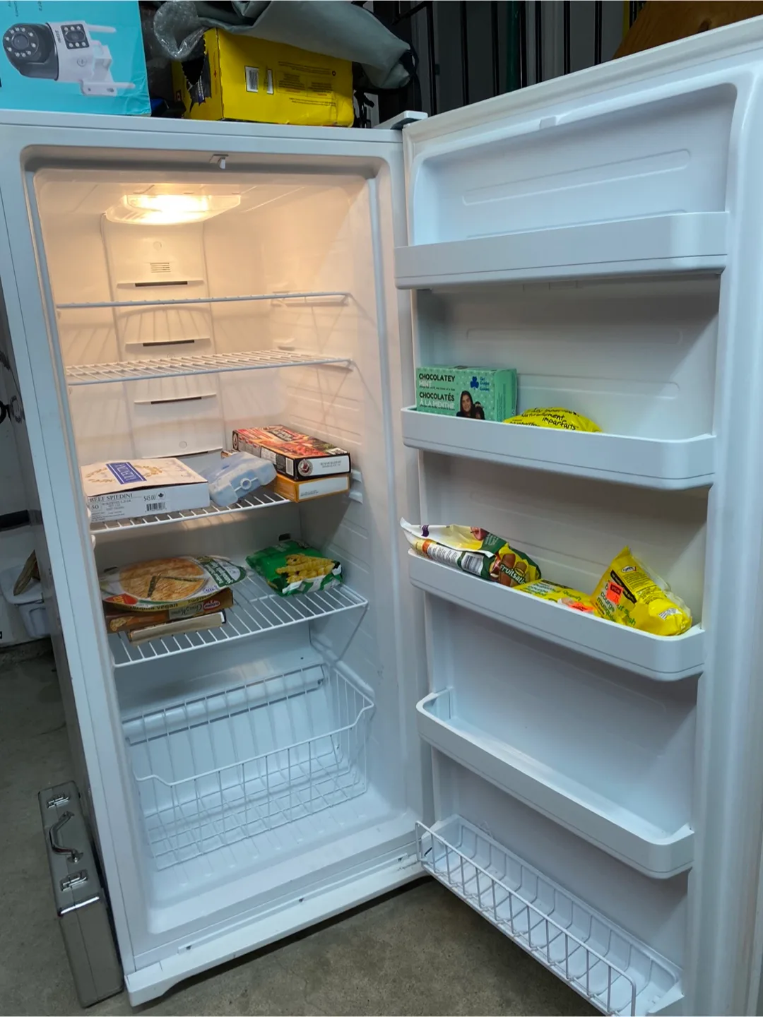 Midea White Upright Freezer image indicator(2)