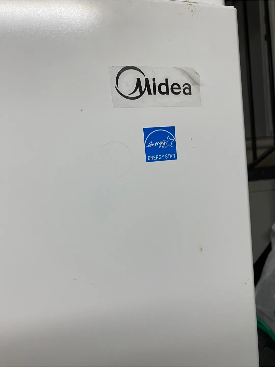Midea White Upright Freezer image indicator(4)