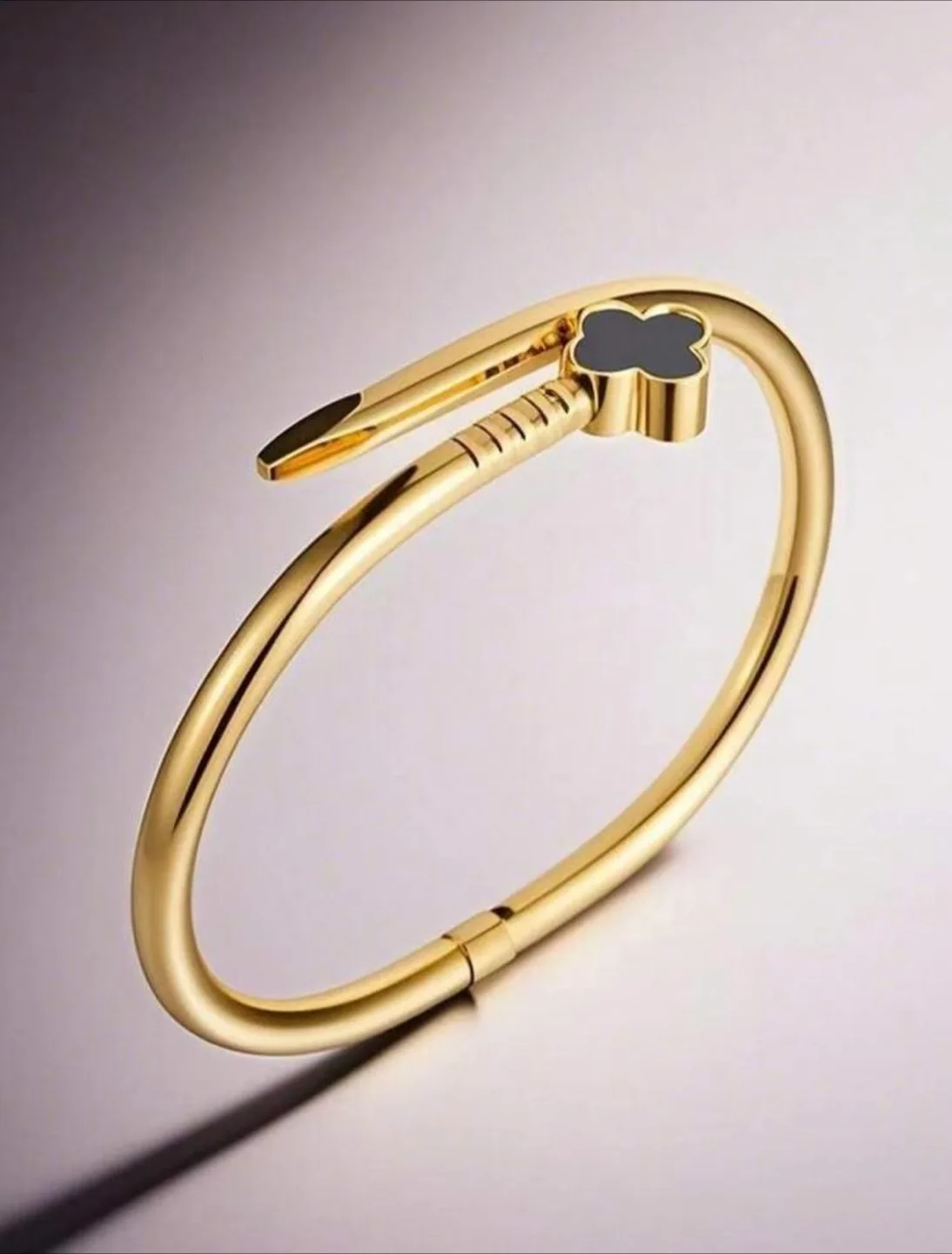 Gold Bracelet thumbnail