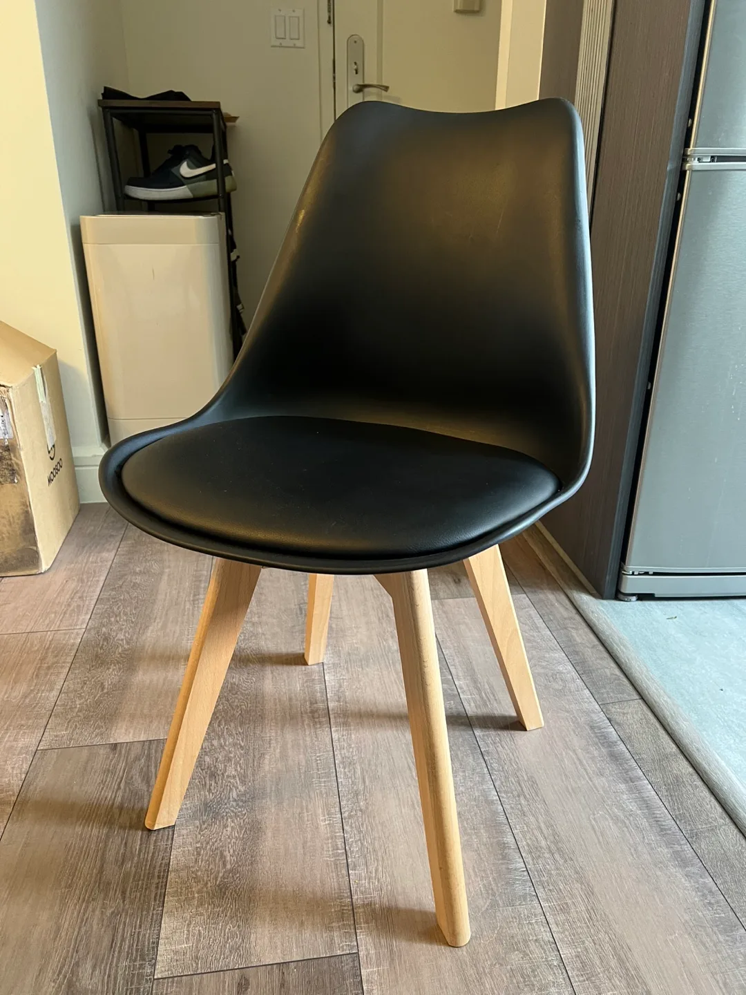 Black Dining Chairs (Set of 4) thumbnail