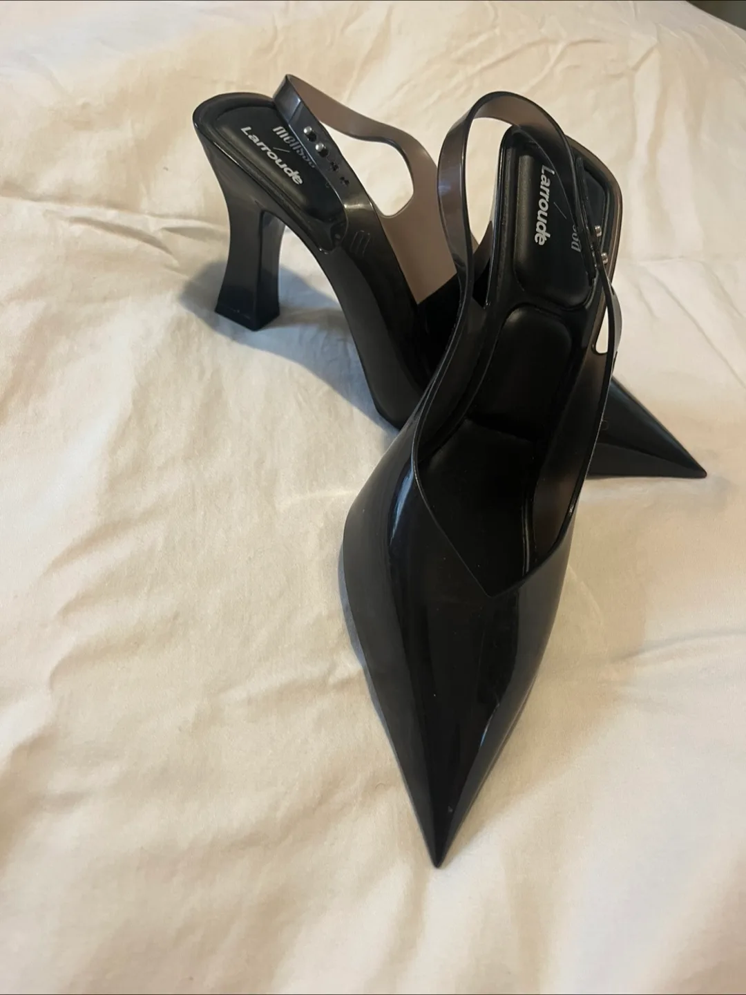 Melissa Larroude Black Heels - Size 9 thumbnail