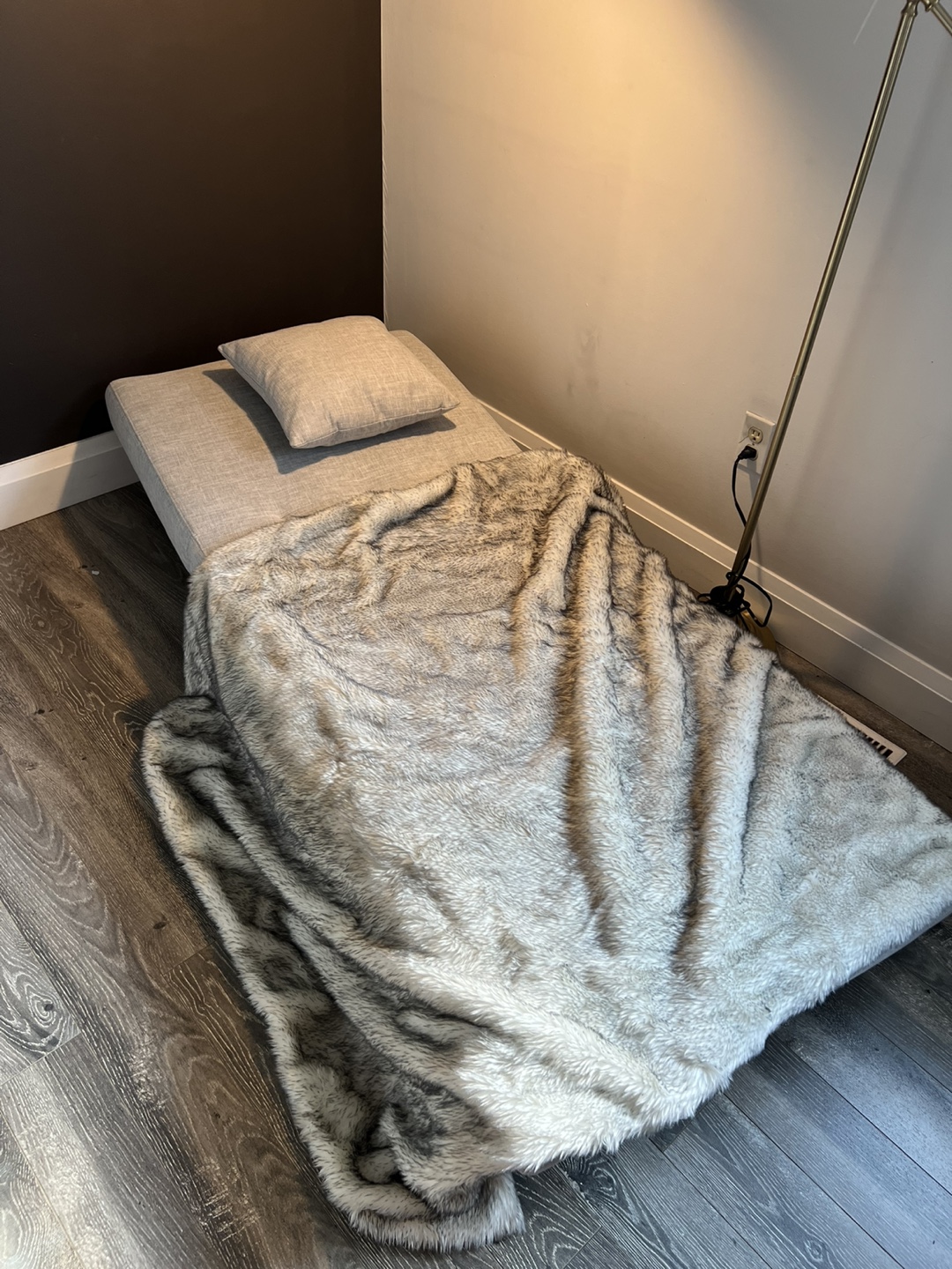 Grey Convertible Chair Bed - photo 5