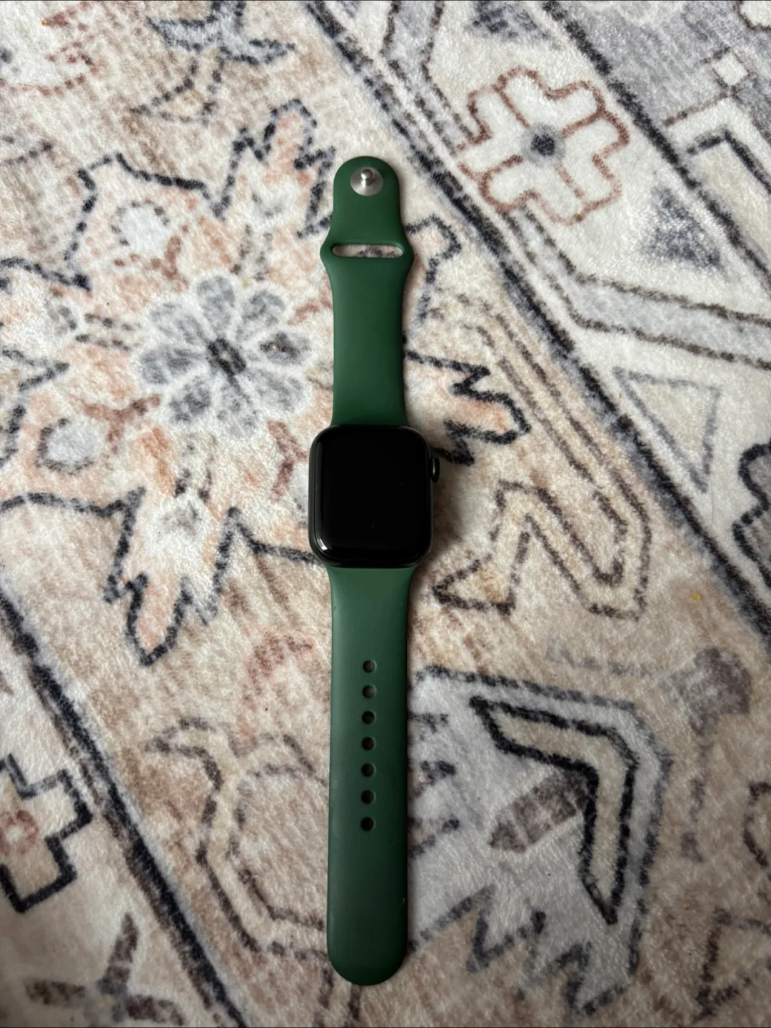 Apple Watch series 7 with original Green Band thumbnail
