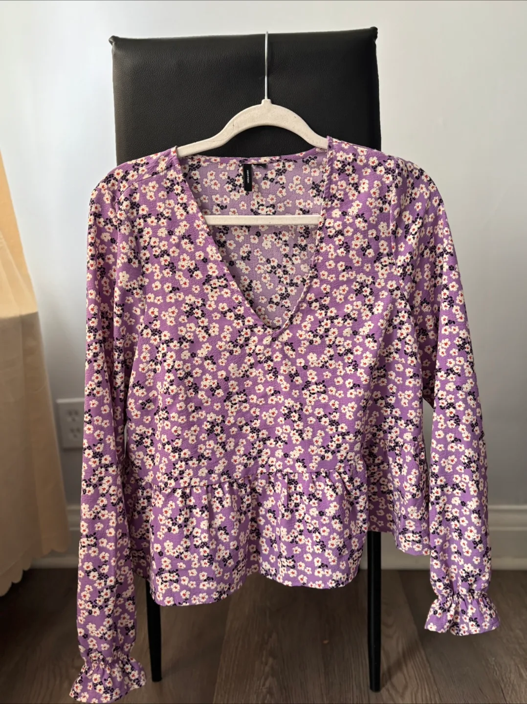Purple Floral Blouse image indicator(2)