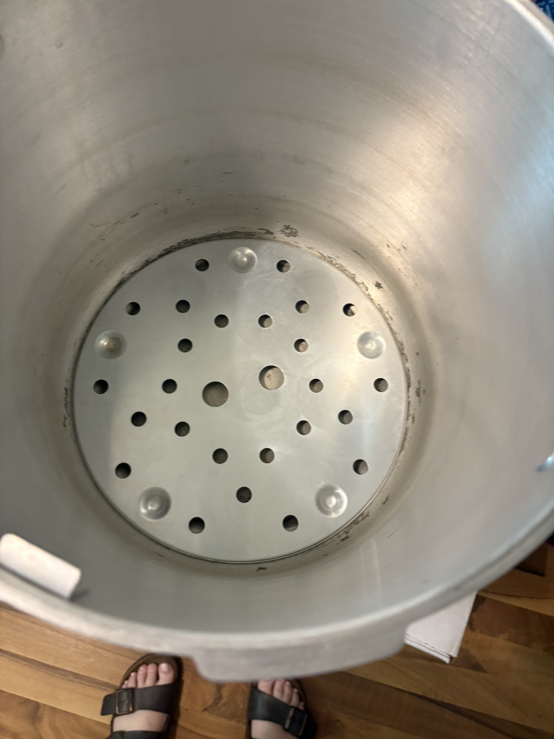 Pressure Canner - photo 4
