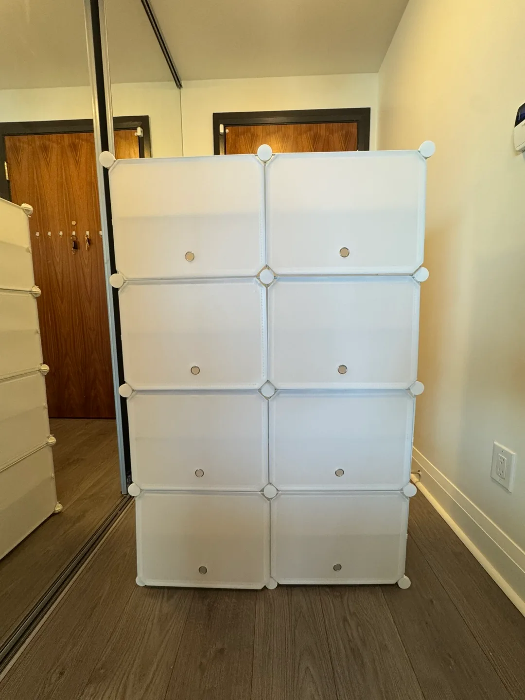 White Cube Storage Shelf thumbnail