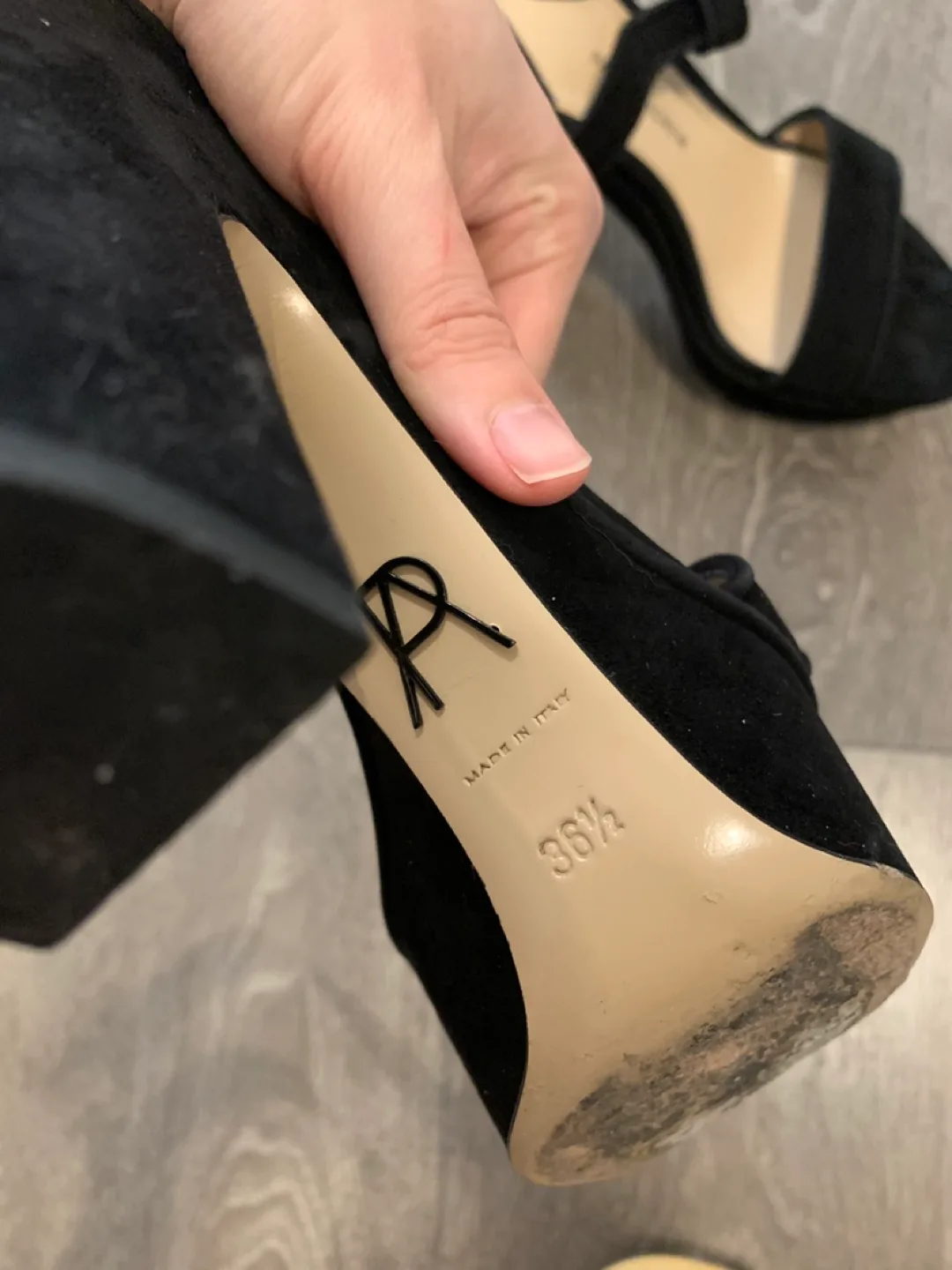 Paul Andrew Stanton Suede Platform Sandals - Size 36.5 image indicator(2)