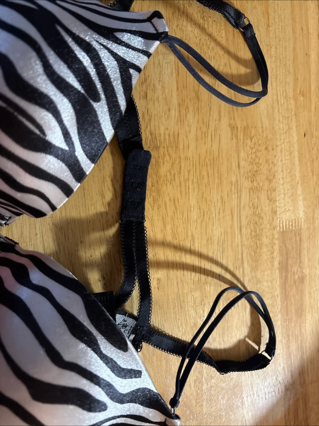 🇨🇦Zebra Print Bra 36C image indicator(5)