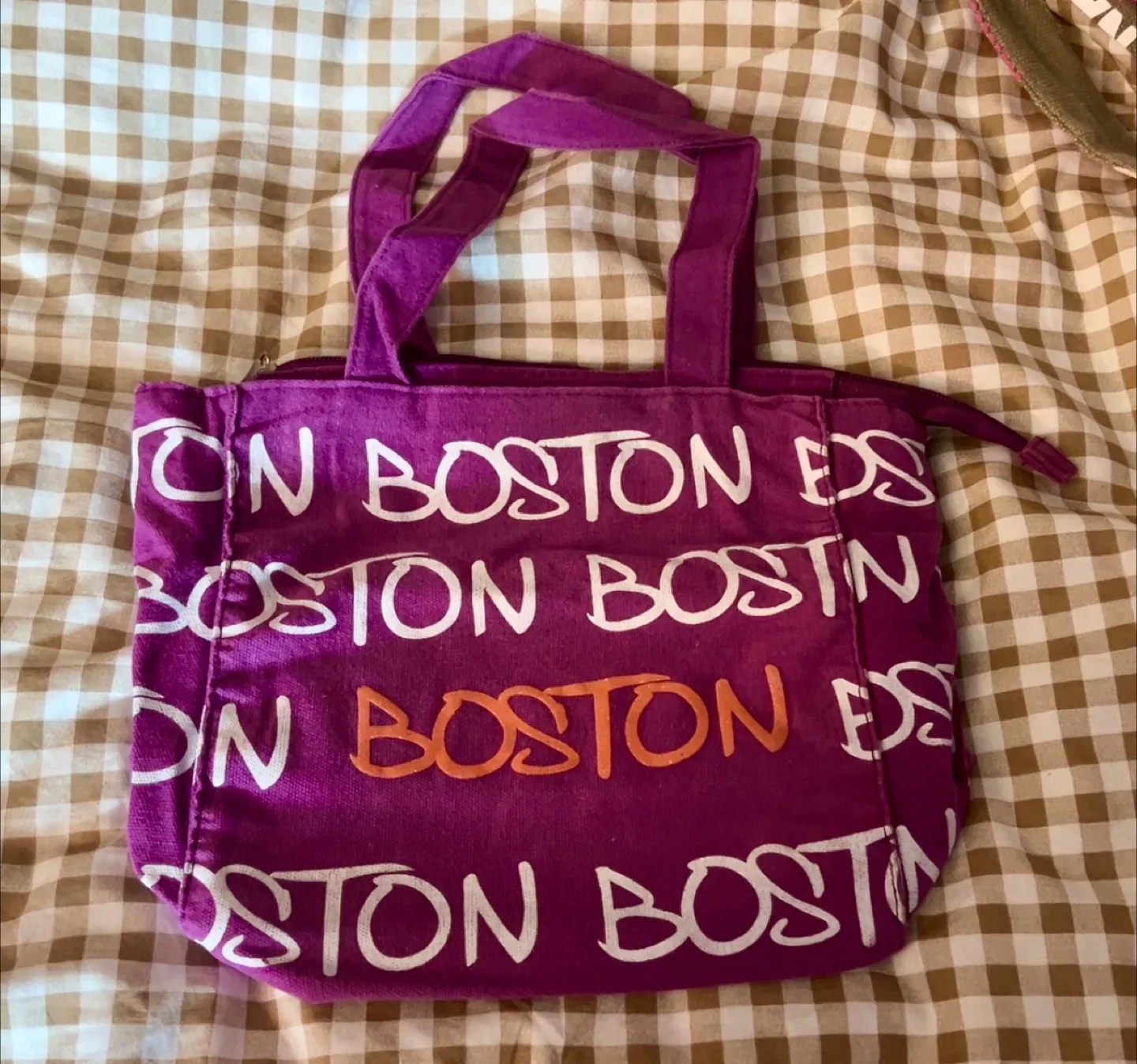 Assorted City Tote Bags thumbnail