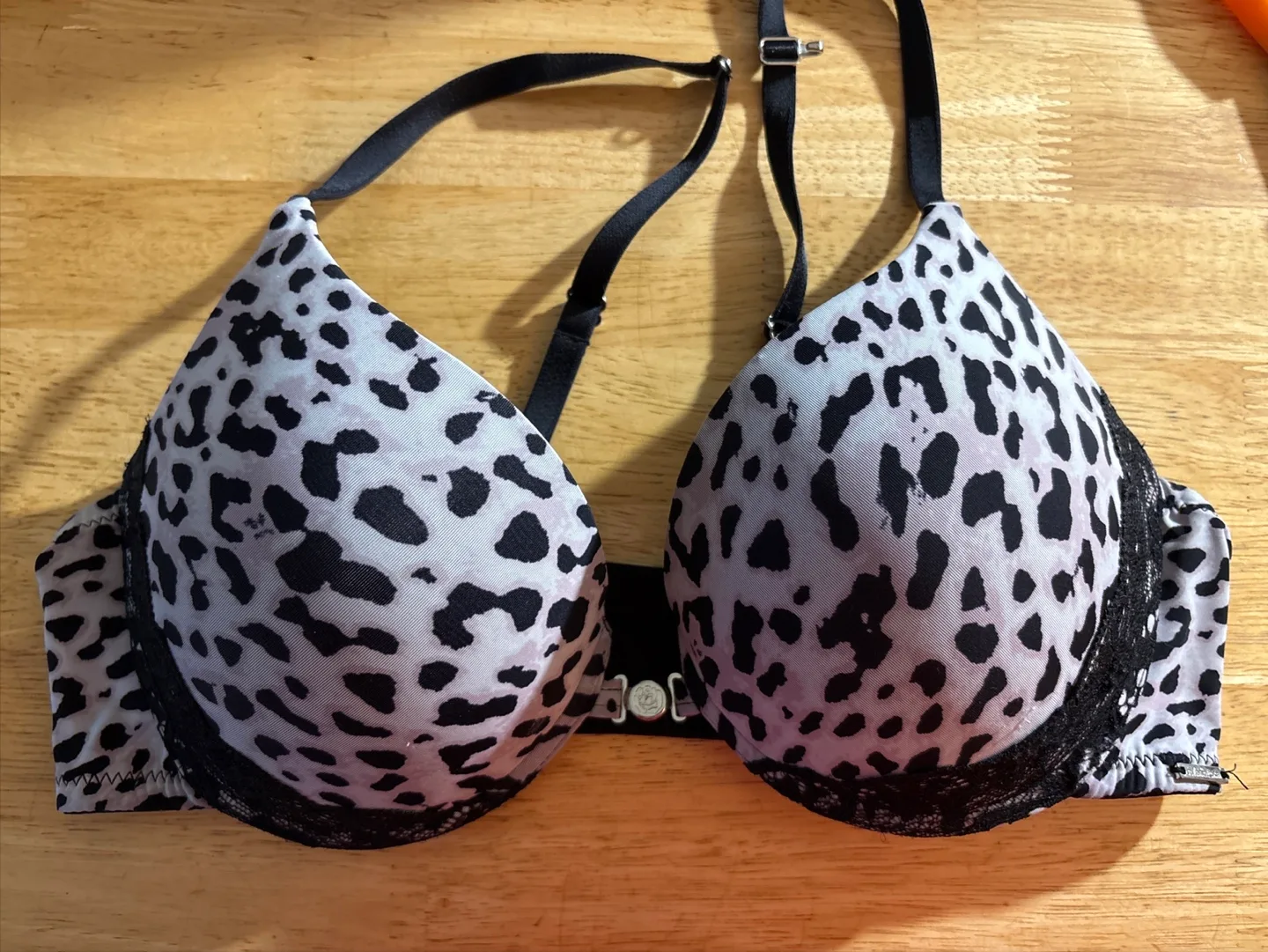 🇨🇦la vie en rose bra - leopard Print 36B thumbnail