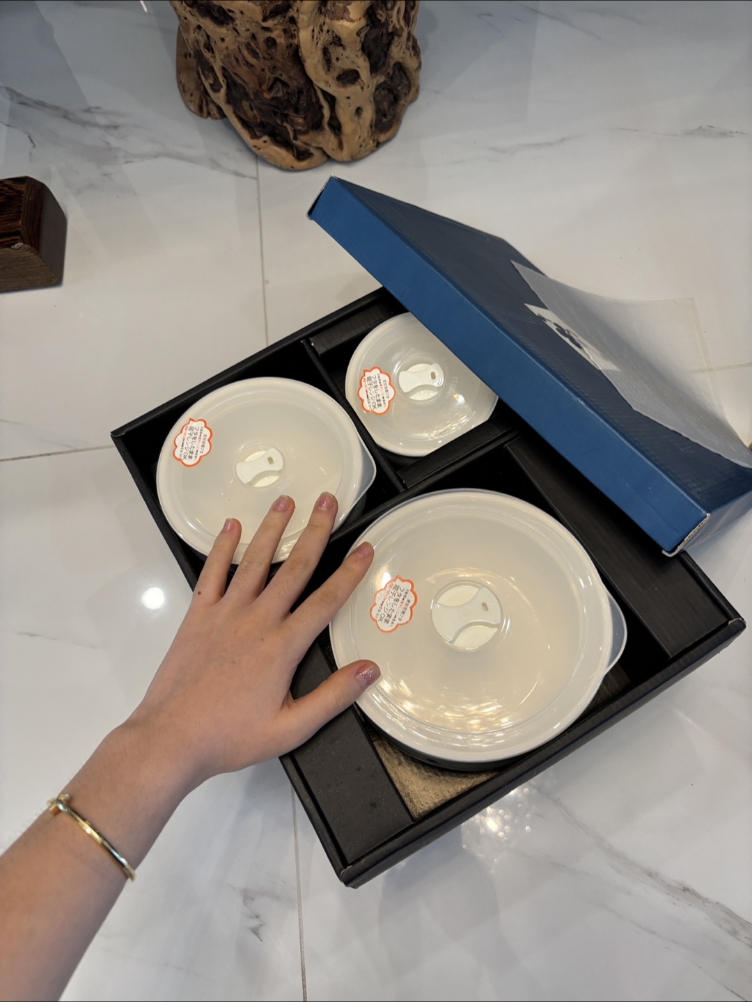 Bowl Set- new in Box - photo 3