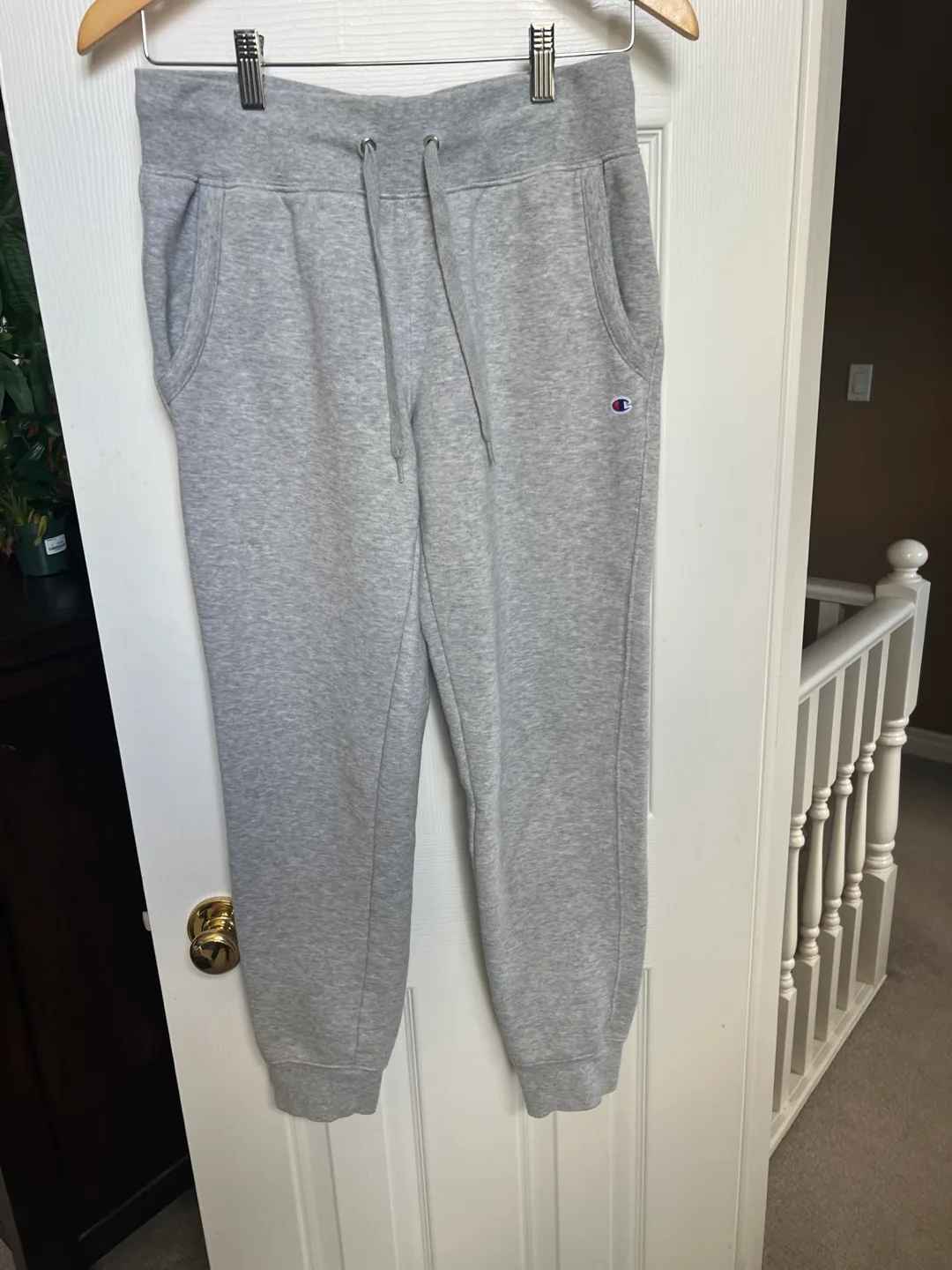 Woman’s Champion XS Grey Sweatpants thumbnail