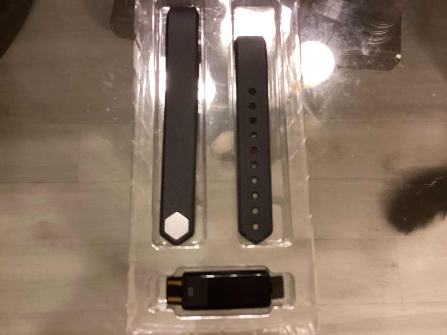 Letscom Fitness Tracker - New in Box - photo 3