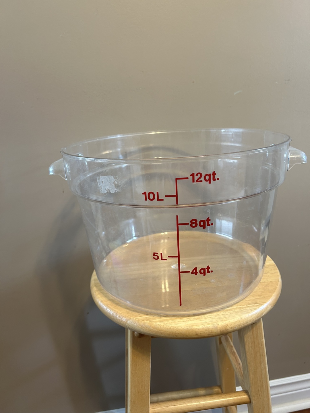 Clear Plastic Food Storage Container & Mason Jar
