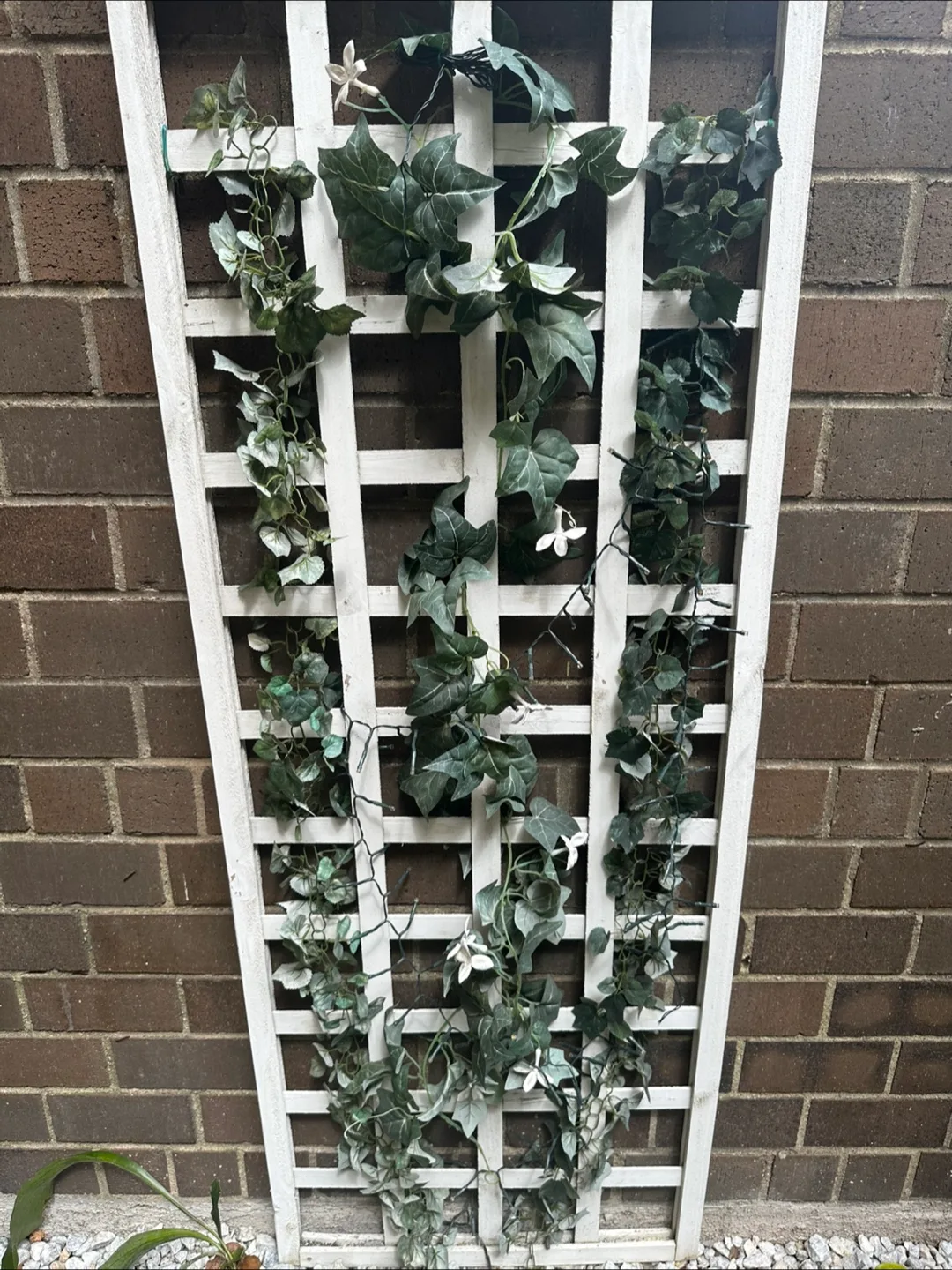 🧡 Three Artificial vines (trellis is not included) thumbnail