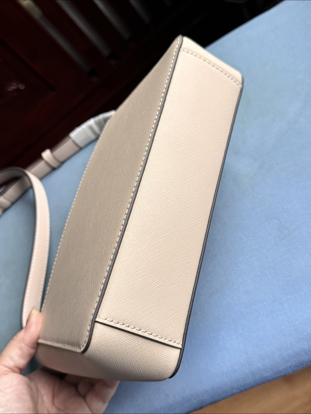 Kate Spade Crossbody Bag - Pale Vellum - photo 5