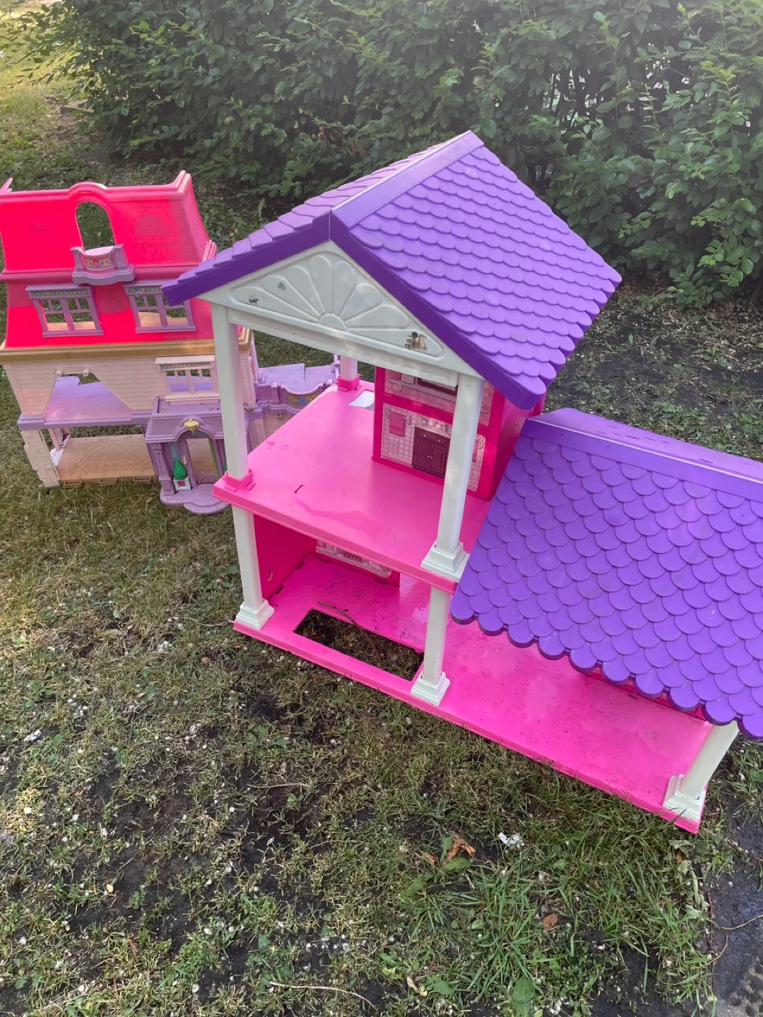 Pink & Purple Dollhouse thumbnail