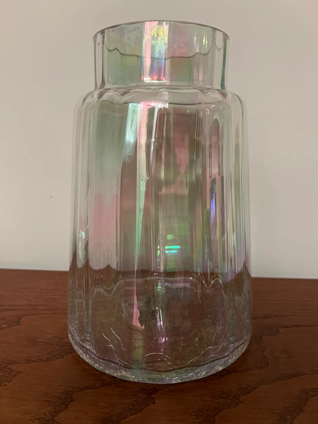 Glass Vase and a Golden sparkle Vase with artificial flowers image indicator(5)