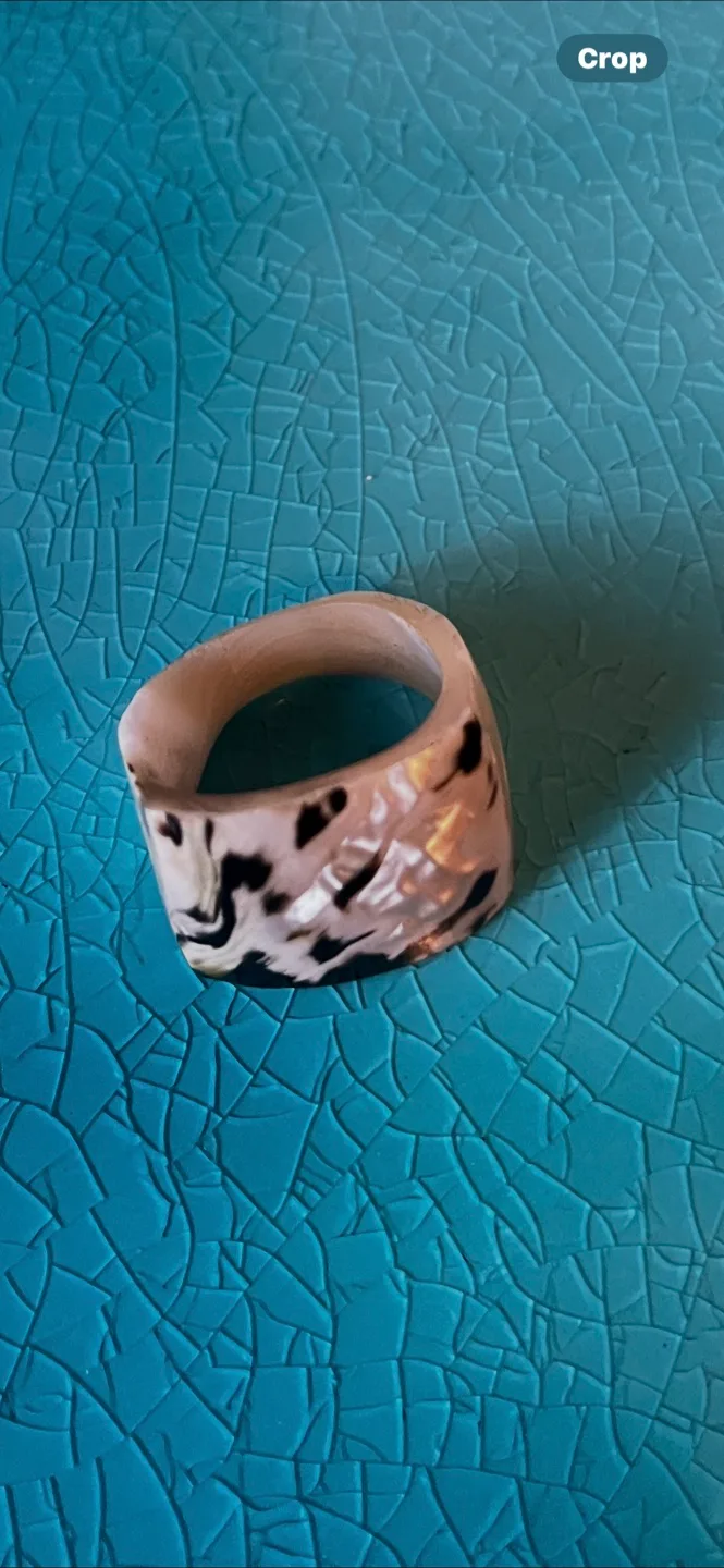 Handmade Shell like Ring - Black & White thumbnail