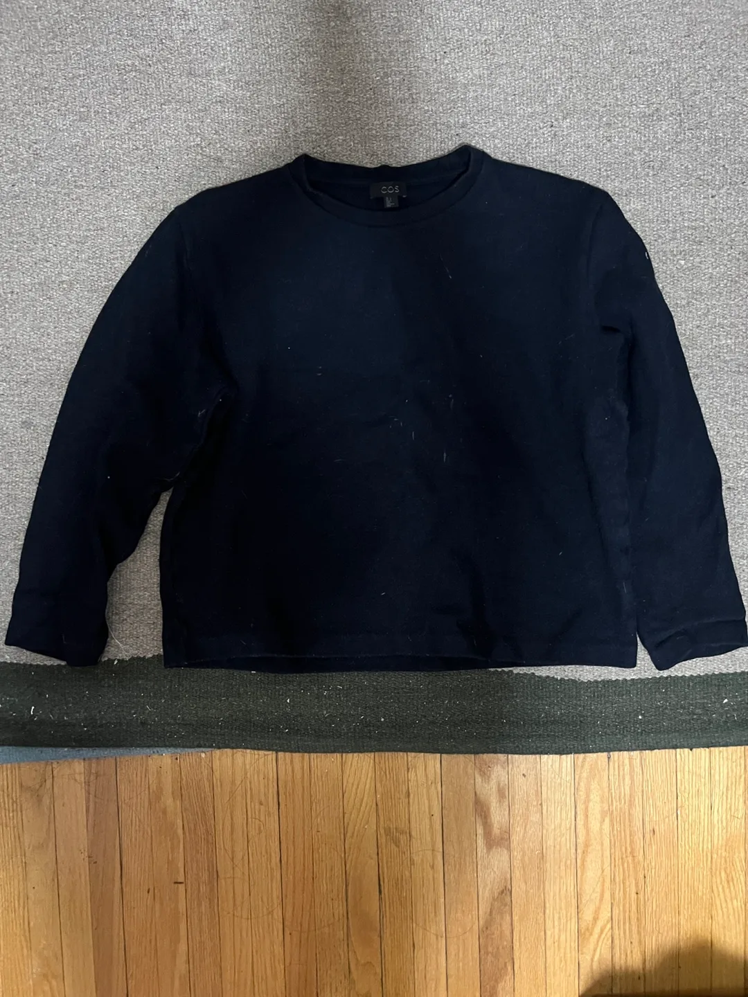 COS Navy Blue Sweater - Size L thumbnail