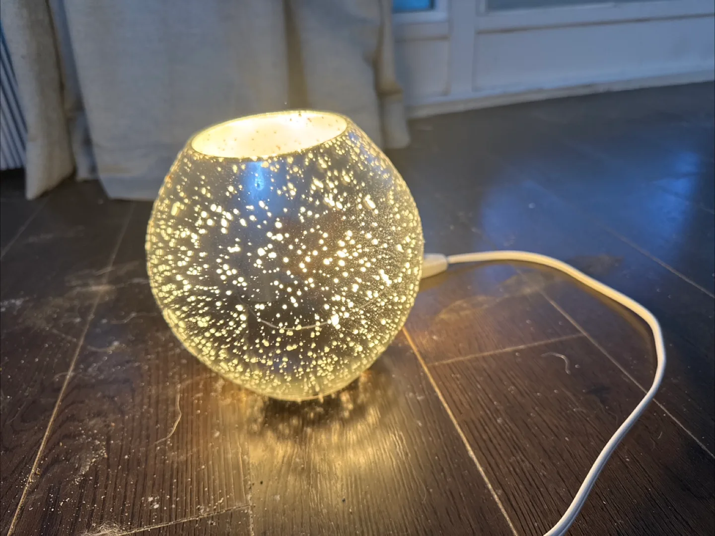 Speckled Glass Globe Accent Lamp thumbnail